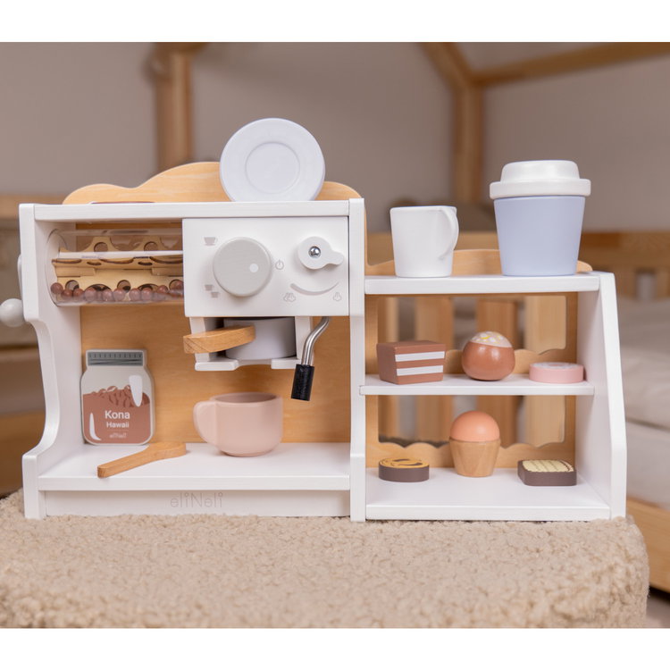 Дървена кафе машина и магазин