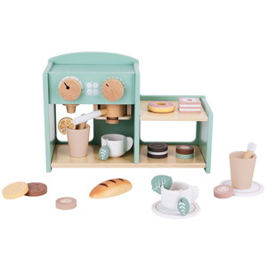 Дървена кафе машина и сладкарница