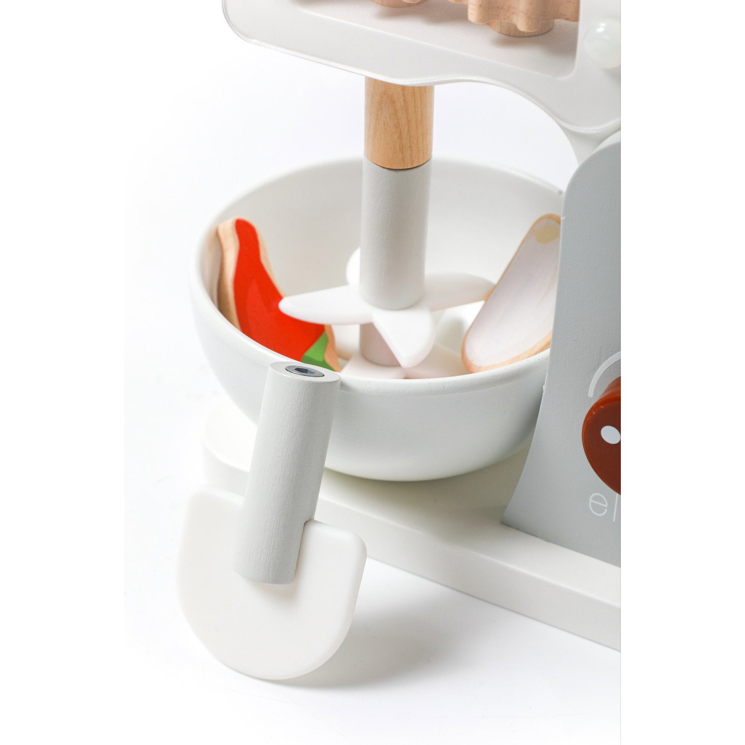 Дървен блендер с приставки и аксесоари