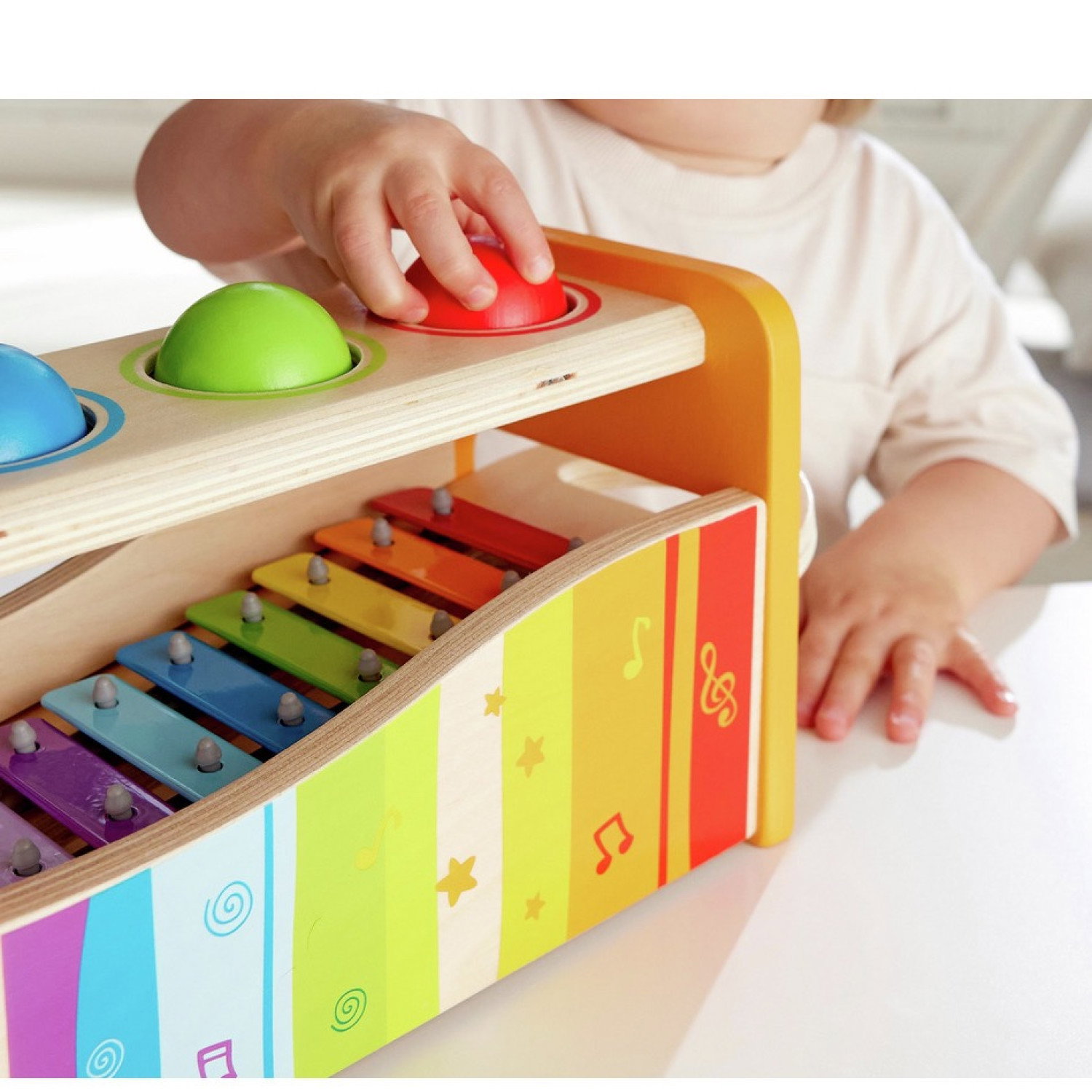 Дървена масичка с чукче и ксилифон, Hape