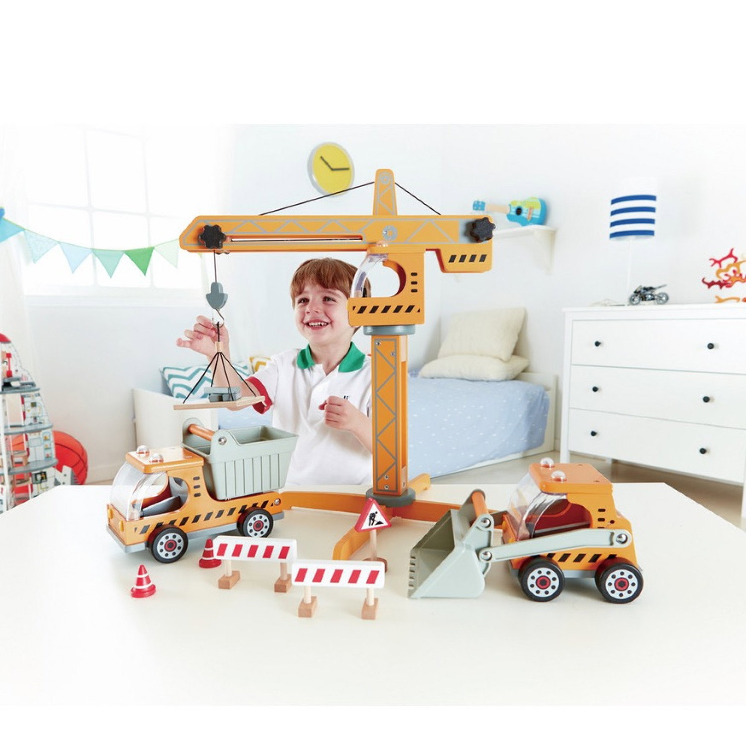 Дървен товарен кран, Hape