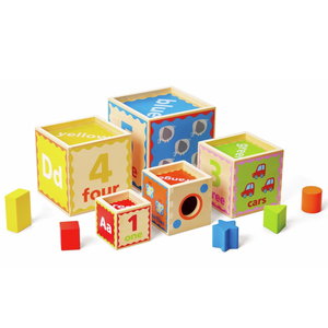 Дървена цветна пирамида - сортер, Hape