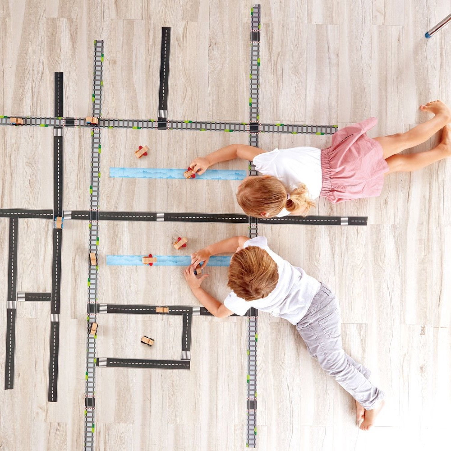 Дървена кола с лента за писта, Hape