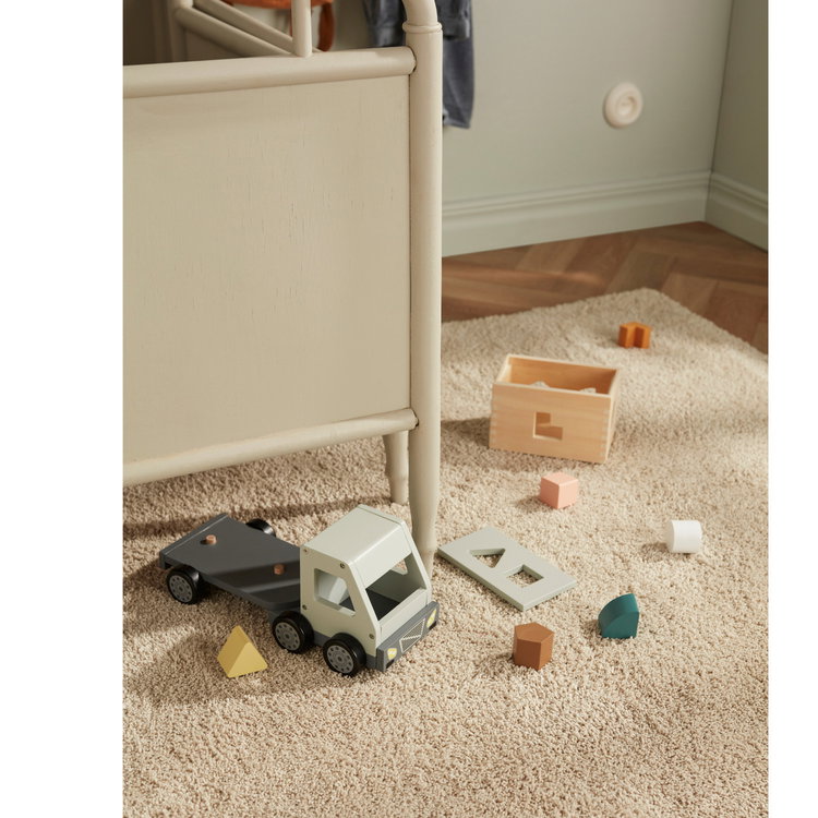 Дървен камион - сортер