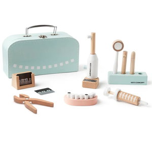 Зъболекарски комплект за деца в куфарче