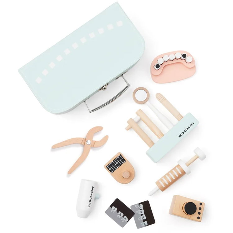 Зъболекарски комплект за деца в куфарче