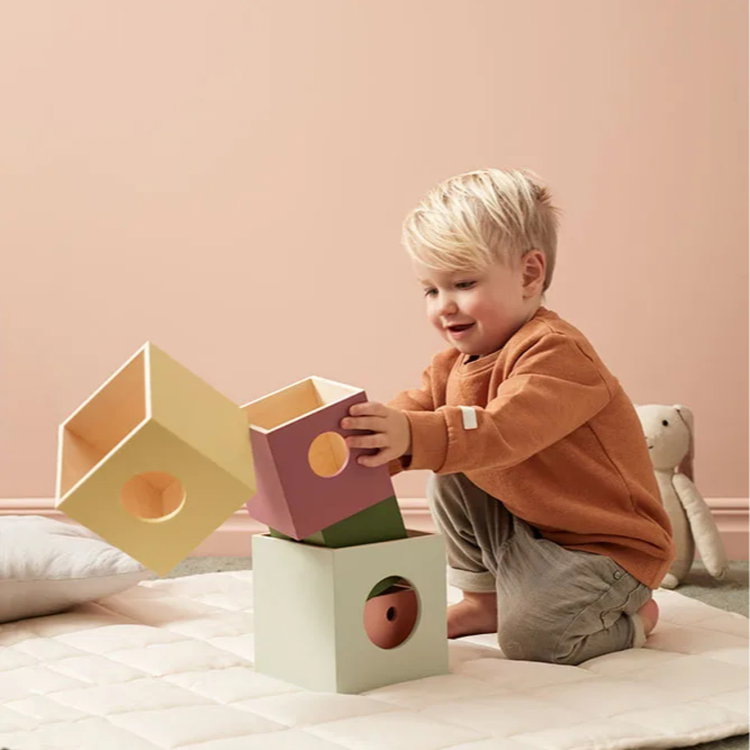 Дървени кубчета за подреждане