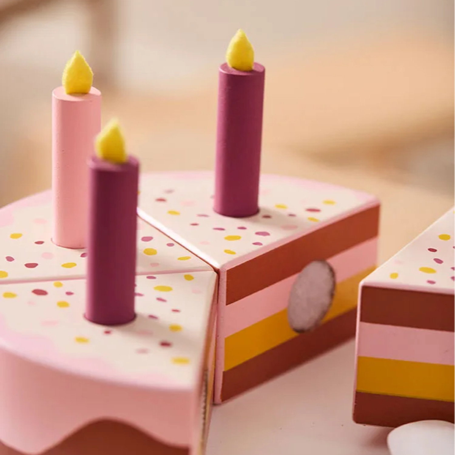 Дървена торта със свещички