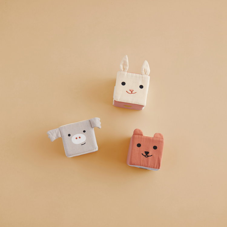 Комплект текстилни бебешки кубчета