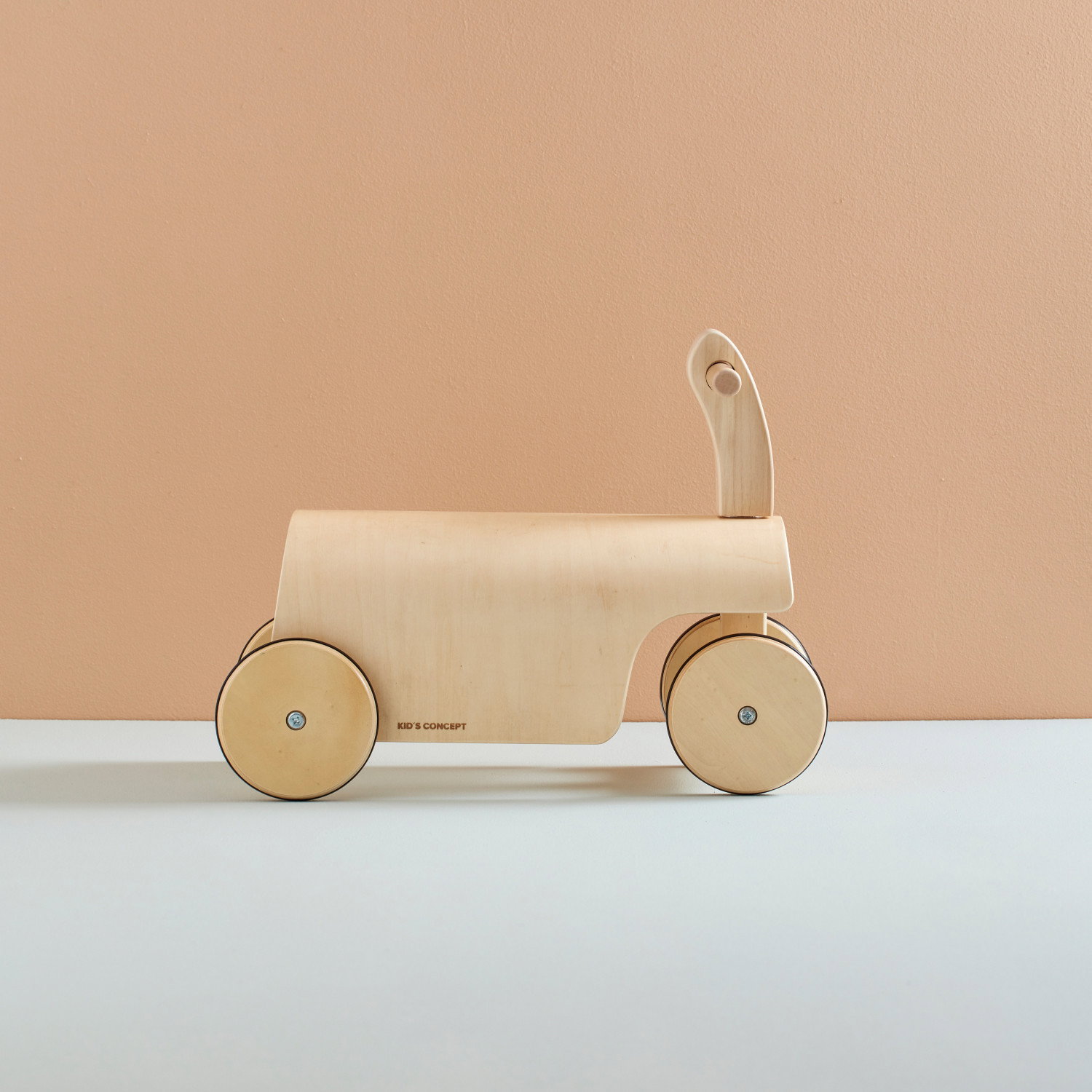 Дървена количка за малки състезатели