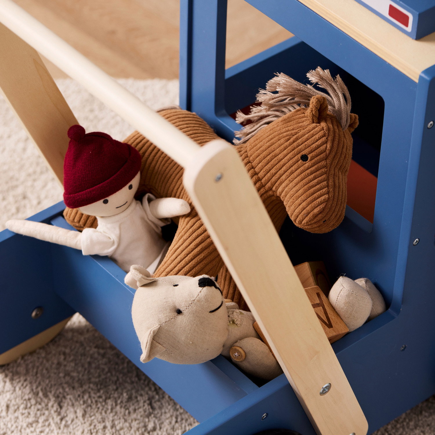 Дървена проходилка Камионче