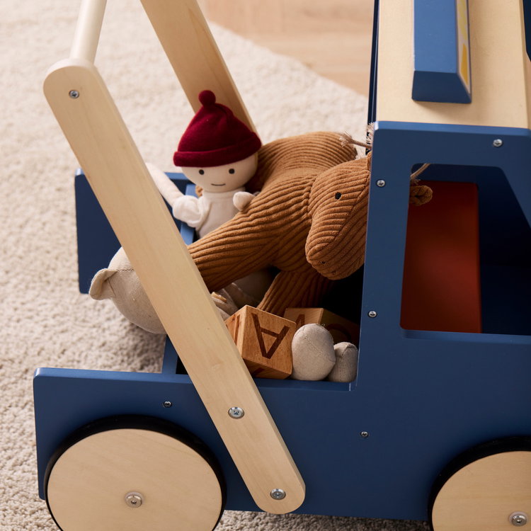 Дървена проходилка Камионче