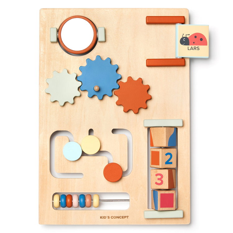 Дървена проходилка с активен панел