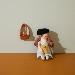 Плюшена кукла Ингрид