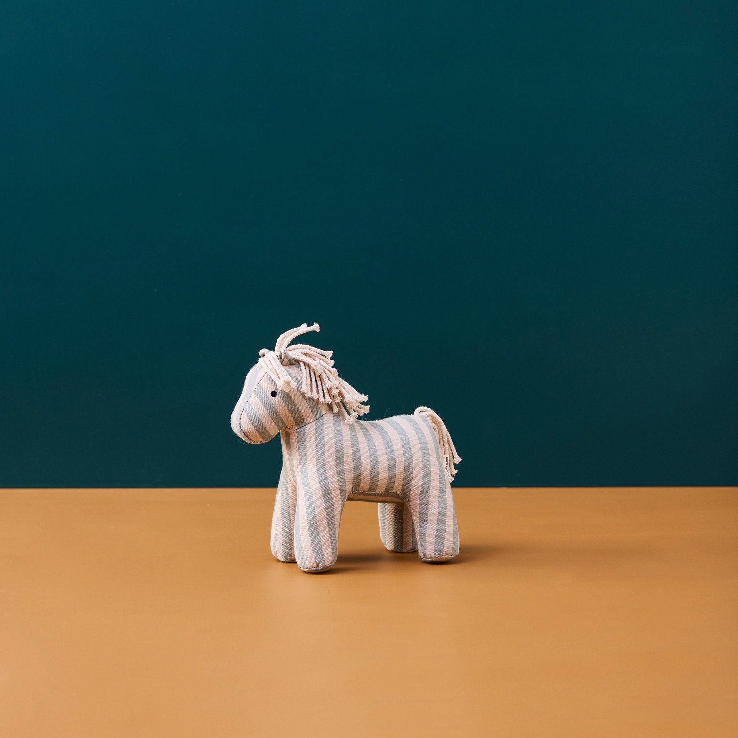 Плюшена играчка Кончето Сам