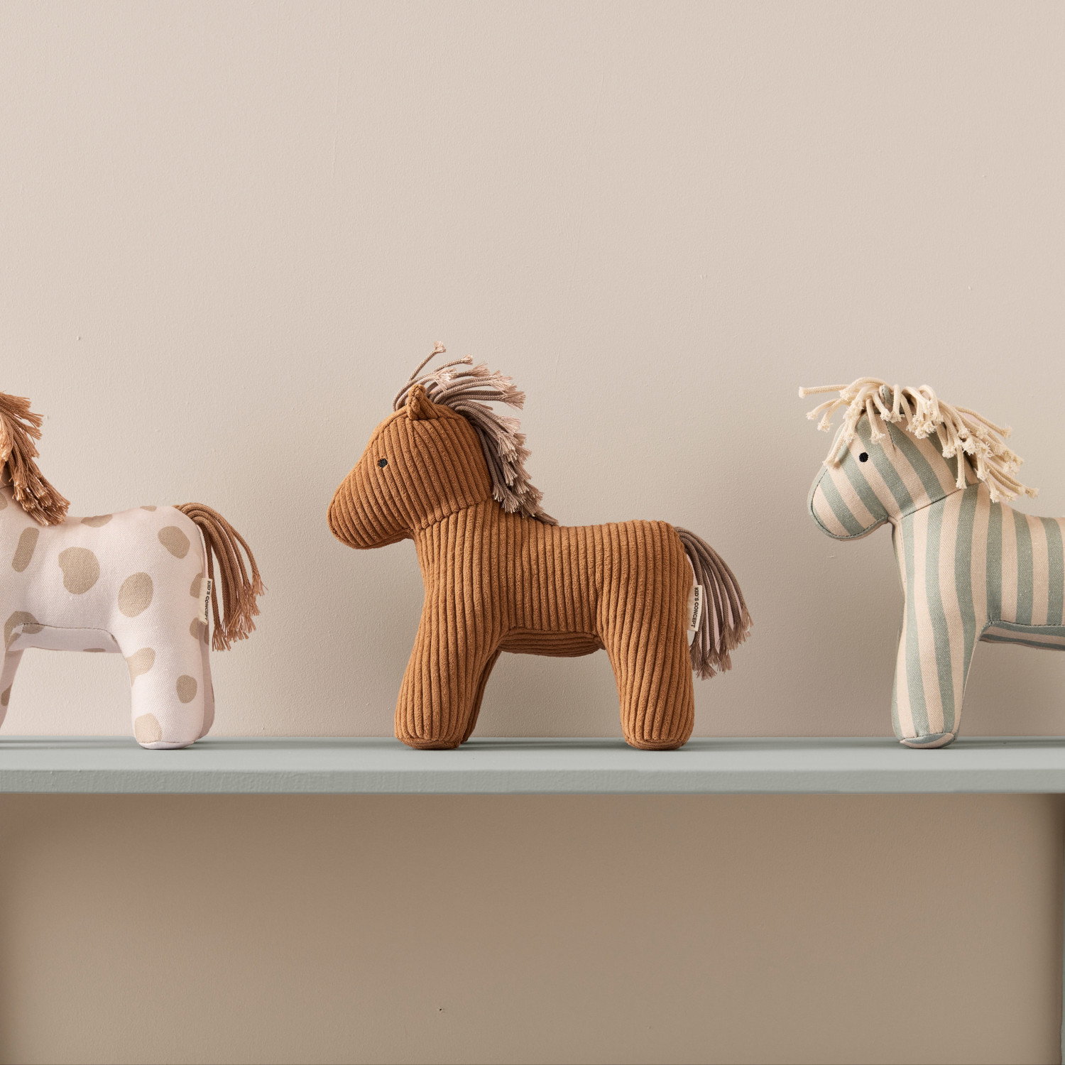 Плюшена играчка Кончето Вера