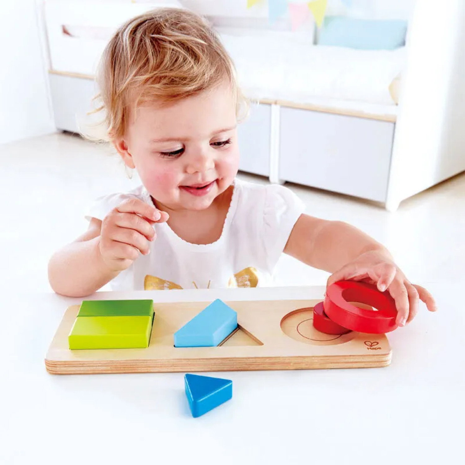 Дървен геометричен пъзел, Hape
