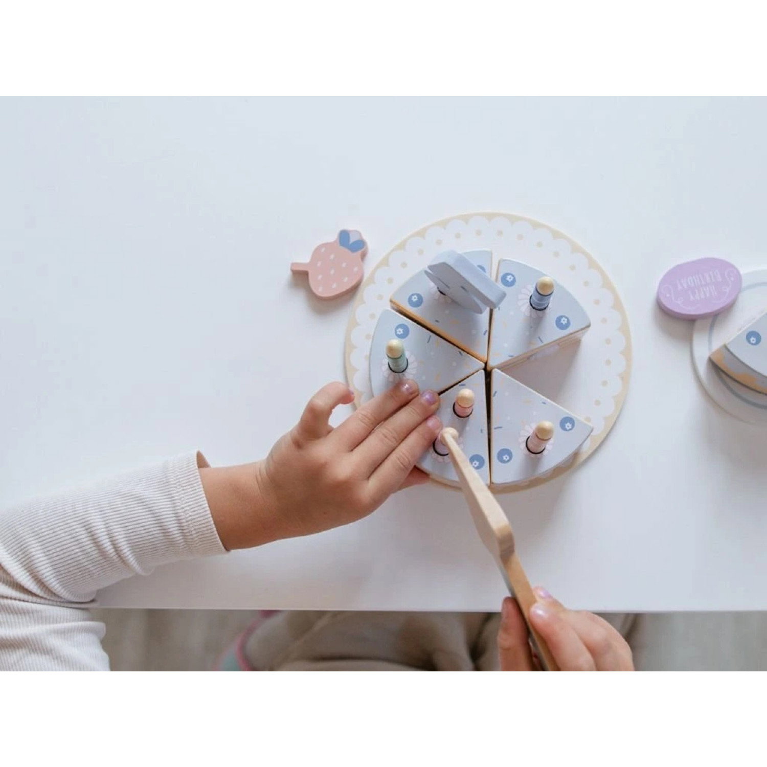 Дървена торта Рожден Ден